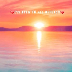 ❤I'm open to all offers❤